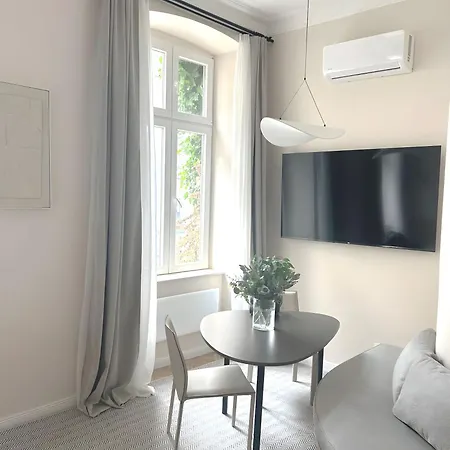 Superstring Design In Prime Location 아파트 베오그라드