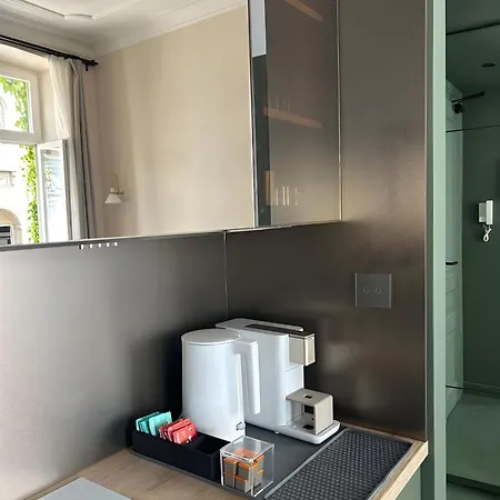 Superstring Design In Prime Location 아파트